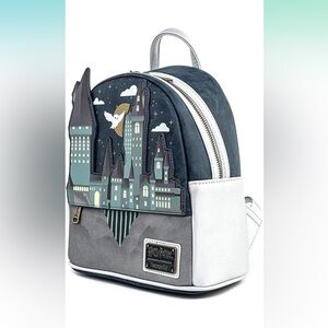 Loungefly Harry Potter Hogwarts Castle Hedwig Womens Double Strap Shoulder Bag